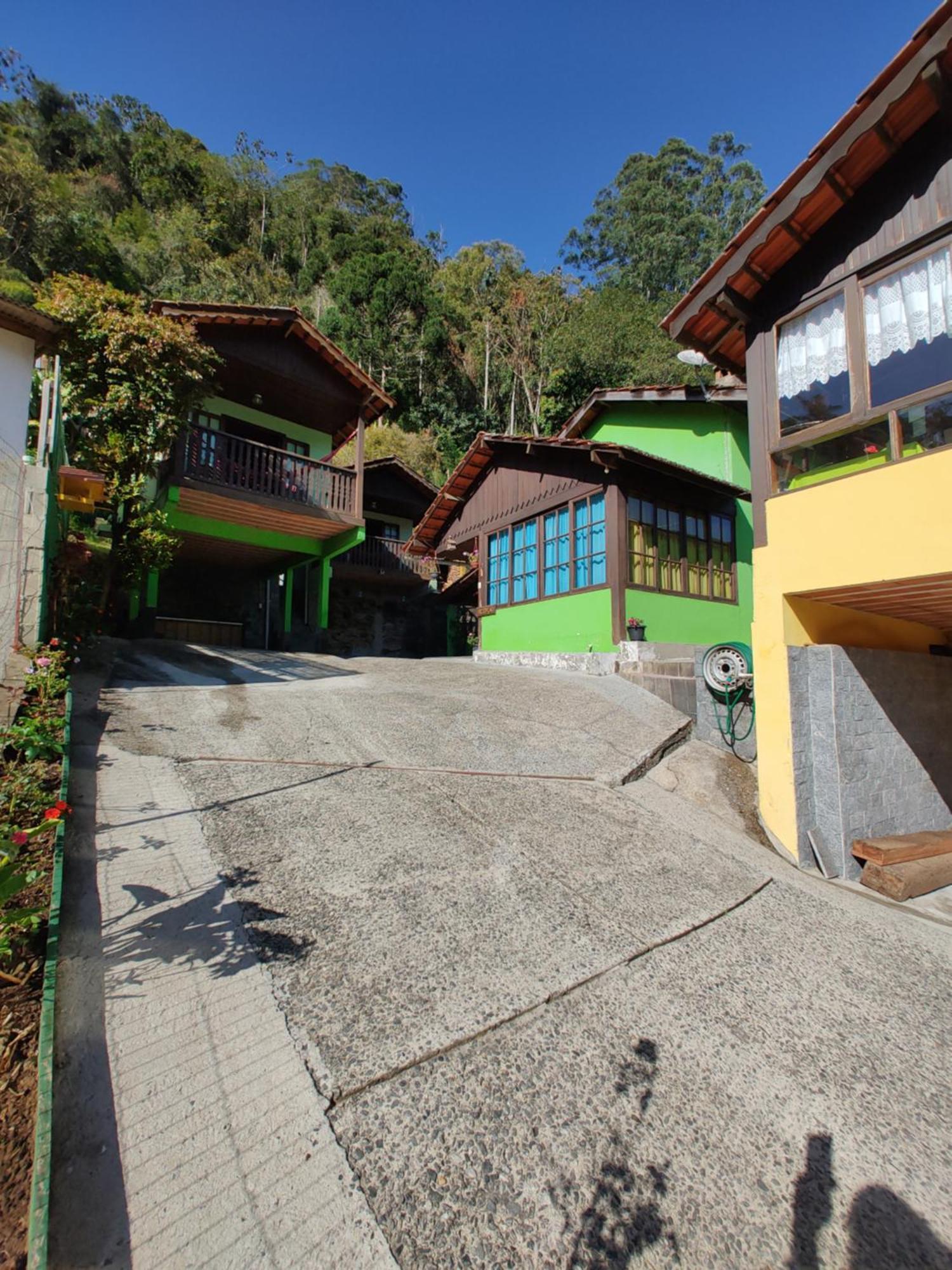 Pousada Solar Das Flores Maringa Rj Visconde De Maua Hotel Exterior photo